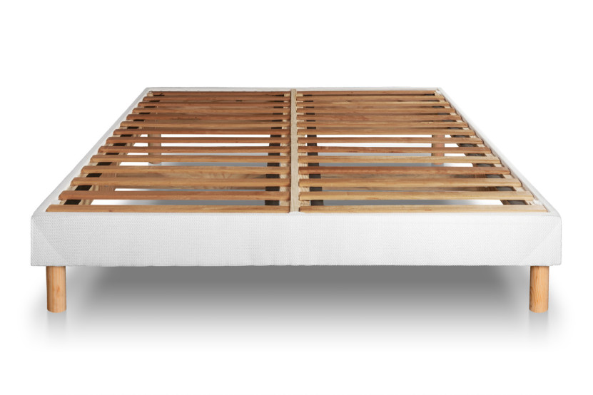 Pack lit complet 140x200 cm - Matelas + Sommier Blanc (en kit) + 2 oreillers + Couette - Exclusive