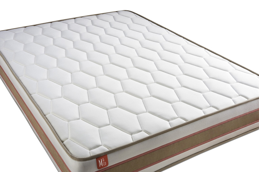 Pack lit complet 180x200 cm - Matelas + Sommier Beige (en kit) + 2 oreillers + Couette - Le Délicat
