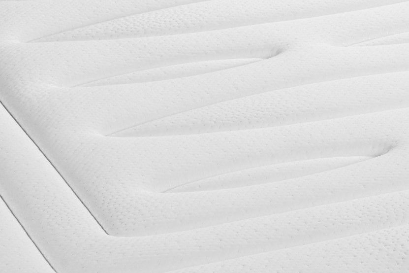 Pack lit complet 160x200 cm - Matelas + Sommier Noir + 2 oreillers + Couette - Nottingham