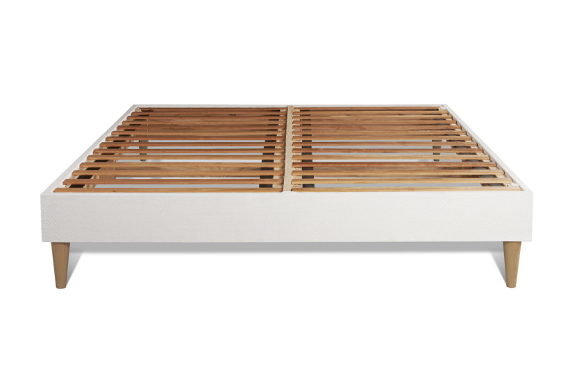 Pack lit complet 140x190 cm - Matelas + Sommier Blanc (en kit) + 2 oreillers + Couette - Memo Luxe