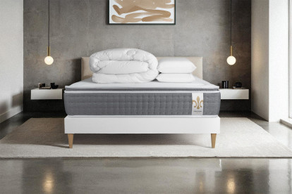 Pack lit complet 200x200 cm - Matelas + Sommier Blanc (en kit) + 2 oreillers + Couette - Vingt-Six PLUS