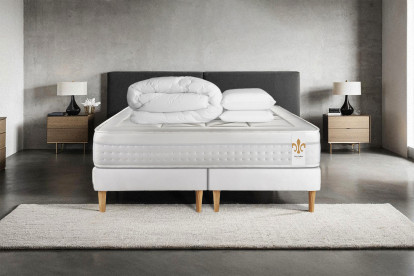 Pack lit complet 160x200 cm - Matelas + 2 Sommiers Blancs + 2 oreillers + Couette - Vingt-Huit