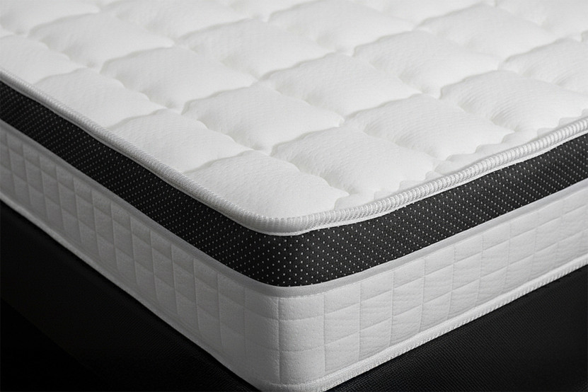 Pack lit complet 140x200 cm - Matelas + Sommier Noir (en kit) + 2 oreillers + Couette - Supérieur