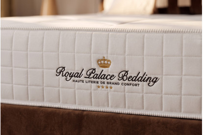 Pack lit complet 160x200 cm - Matelas + 2 Sommiers noirs + 2 oreillers + Couette - Windsor