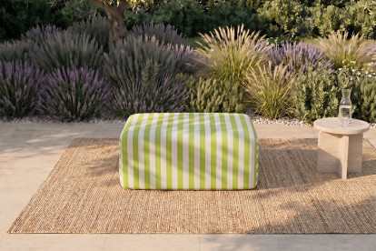 Pouf modulable, mousse écologique et assise ferme  - Tissu extérieur à rayures, blanc et vert anis