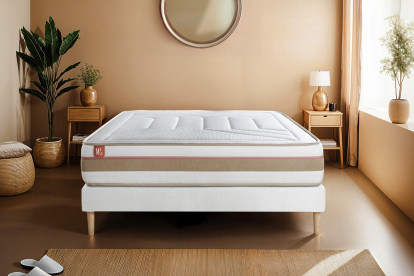 Pack lit complet 140x190 cm - Matelas + Sommier Blanc + 2 oreillers + Couette - Le Tendre