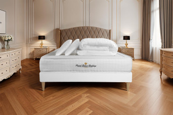 Pack lit complet 200x200 cm - Matelas + Sommier Blanc (en kit) + 2 oreillers + Couette - Balmoral Pack lit complet 200x200 cm - Matelas + Sommier Blanc (en kit) + 2 oreillers + Couette - Balmoral