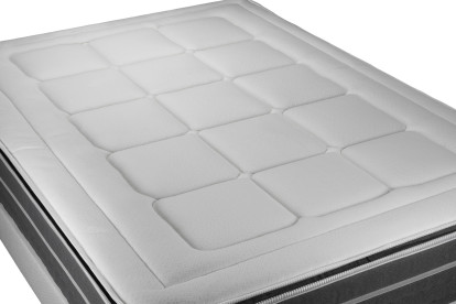 Pack lit complet 200x200 cm - Matelas + 2 Sommiers Blancs + 2 oreillers + Couette - Trente PLUS